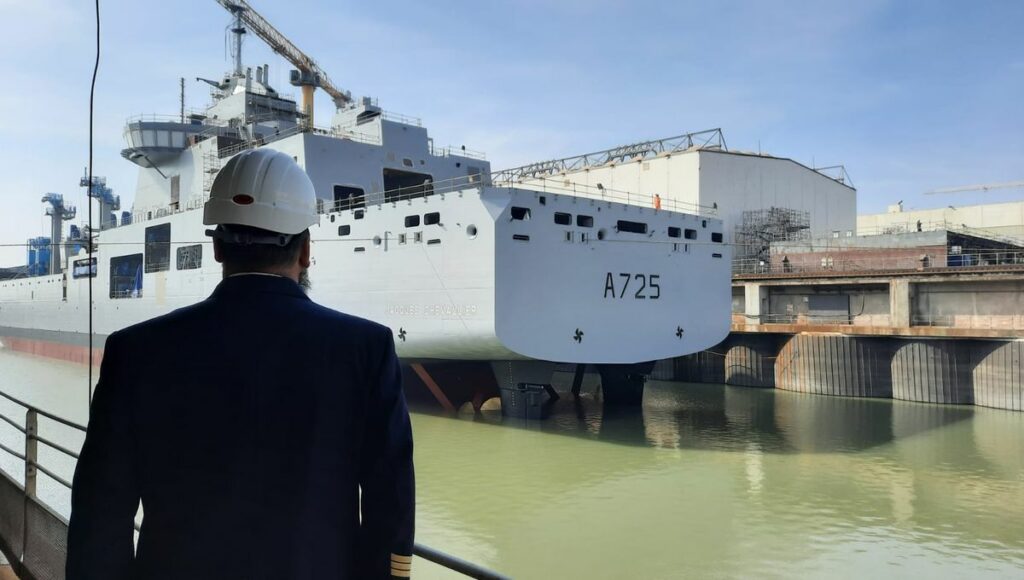 découvrez l'histoire fascinante des bâtisseurs d'avions à saint-nazaire, berceau de l'aviation française. explorez l'innovation, le savoir-faire et l'engagement des professionnels qui ont façonné l'industrie aéronautique dans cette ville emblématique.