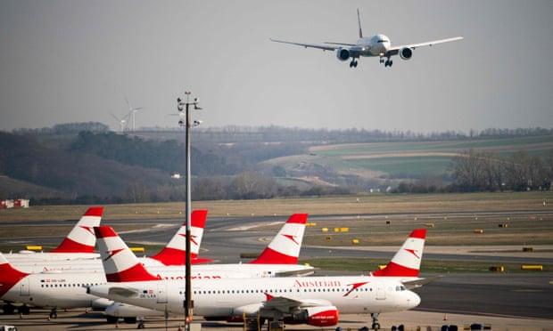 découvrez le boeing 777 à vienne, l'un des avions les plus emblématiques du monde. explorez ses caractéristiques, son histoire et son impact sur l'aviation moderne.