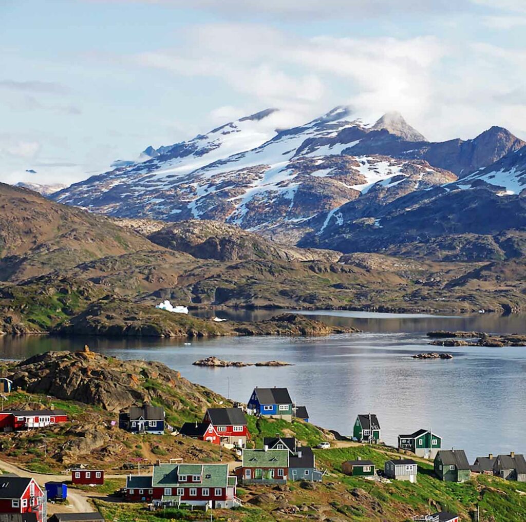 découvrez le groenland comme jamais auparavant avec notre guide complet sur les conseils essentiels et les incontournables à ne pas manquer lors de votre voyage. plongez dans les paysages époustouflants, la culture unique et les aventures inoubliables que vous réserve cette destination fascinante.