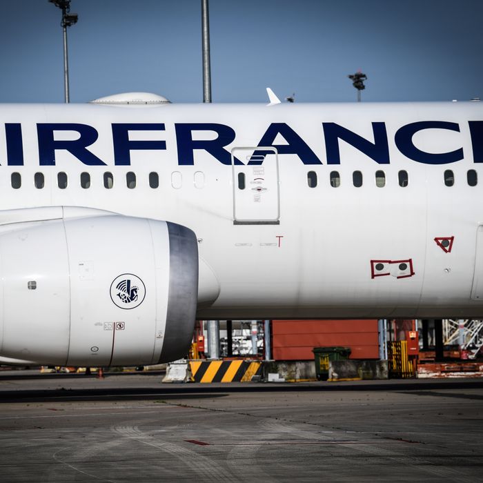 découvrez le nouvel avion d'air france desservant nîmes, offrant un confort inégalé et des services améliorés pour vos voyages. réservez dès maintenant pour profiter de cette innovation aérienne et explorer de nouvelles destinations.